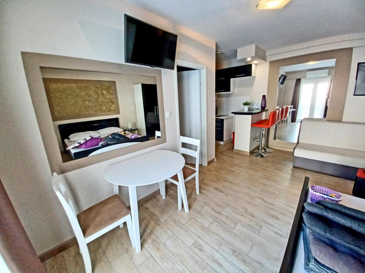 Apartments Šebelja Pula Buitenkant foto