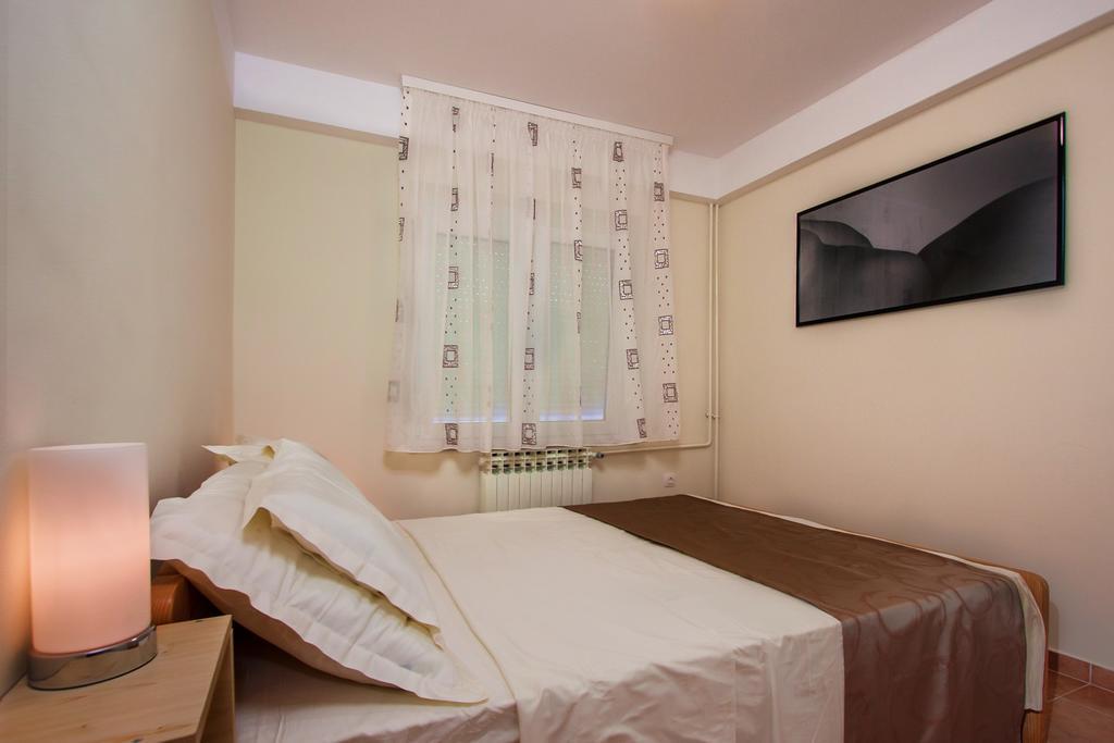 Apartments Šebelja Pula Kamer foto
